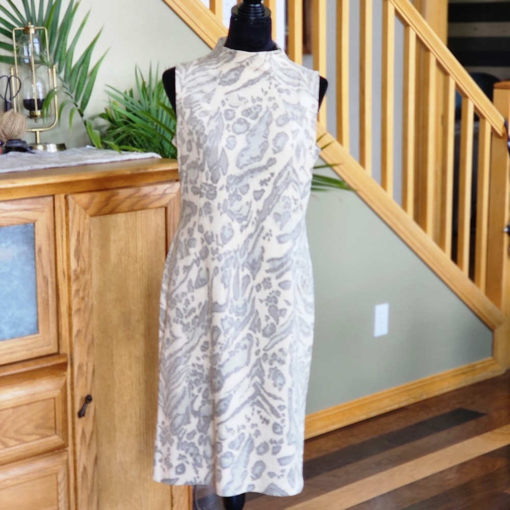 J. McLaughlin Liz Faux Suede Jaguar Print Sheath Dress Beige Sz‎ Med Mock Neck